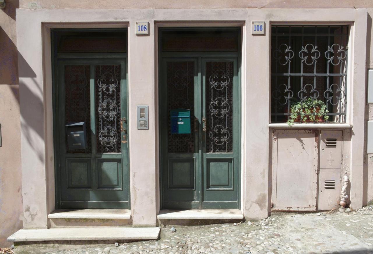 Apartamento Accogliente Locale Con Terrazzo In Centro Storico Vittorio Veneto Exterior foto